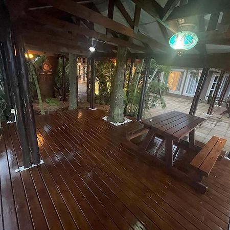 Illovo Beach House Amanzimtoti Exterior photo